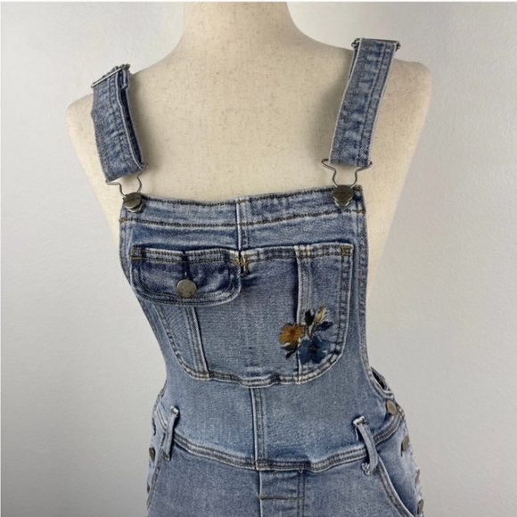 🩵💙 Free People DRIFTWOOD Garden Skirtall Embroidered Overall Maxi Dress 💙🩵 - Picture 5 of 13